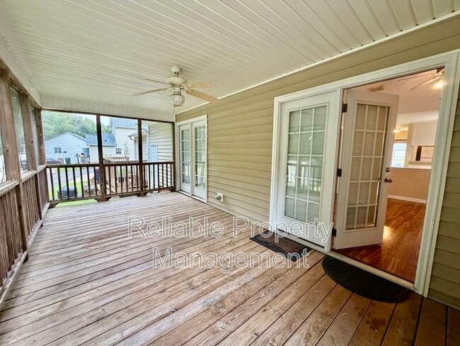 Building Photo - 149 Moss Creek Dr