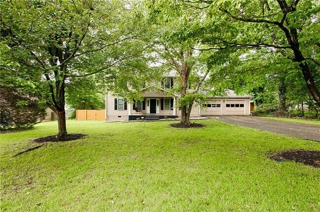 Building Photo - 4989 Lambeth Dr
