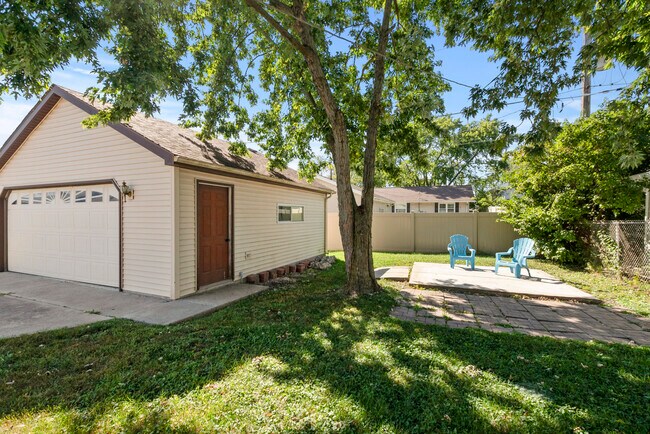Building Photo - 16248 Haven Ave