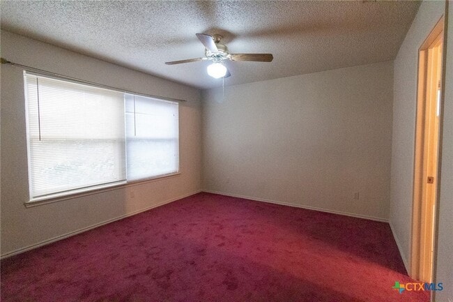 Building Photo - 1301 Westway Dr