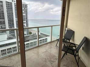 Building Photo - Collins Avenue, Sunny Isles Beach, FL 33160 - 2 BR 2.5 BA condo
