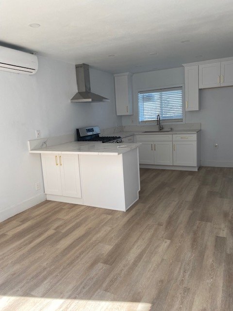 Building Photo - 10900 Lillian Ln