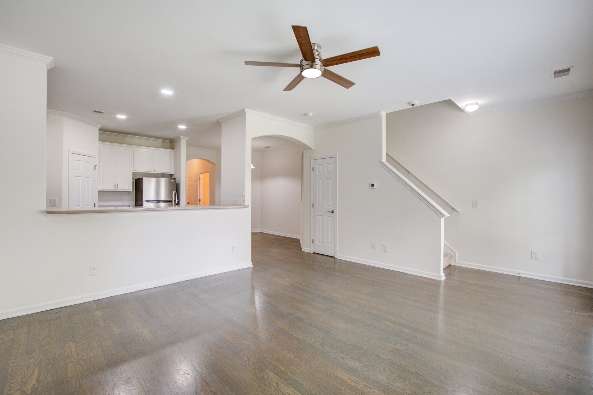 Building Photo - 106 S Lamplighter Ln