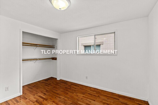 Building Photo - 74 N 3rd St