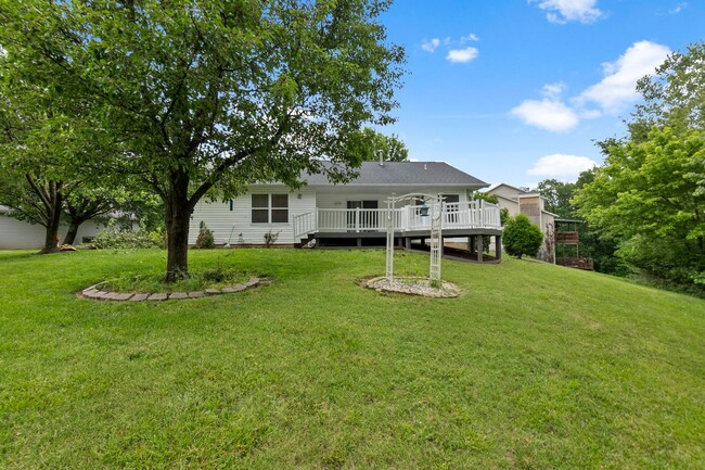 Building Photo - Charming House in Cape Girardeau