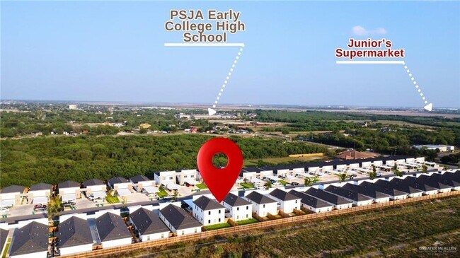 Building Photo - 18 South Dr