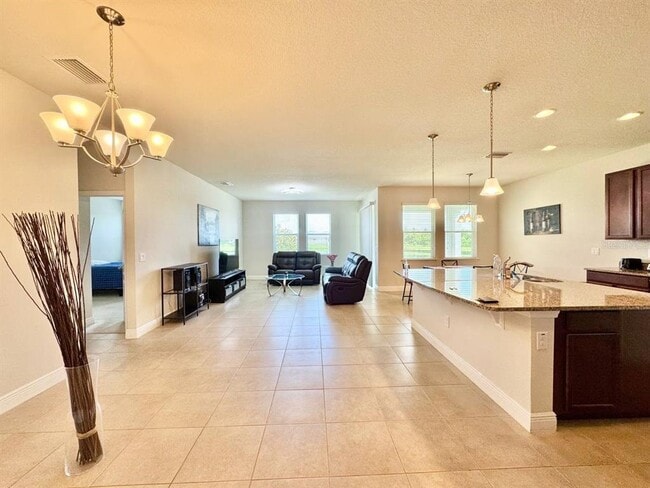 Building Photo - 18625 Hunters Meadow Walk