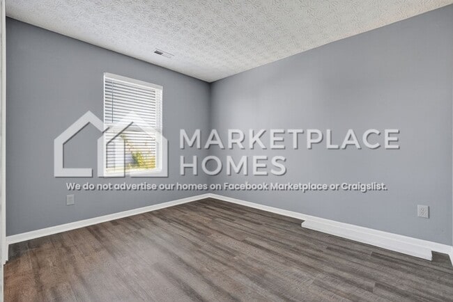 Building Photo - 5462 Rothermund Dr