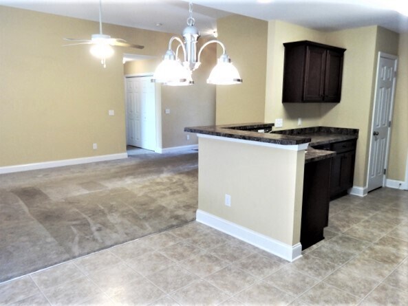 Building Photo - 2904 John Cabot Dr