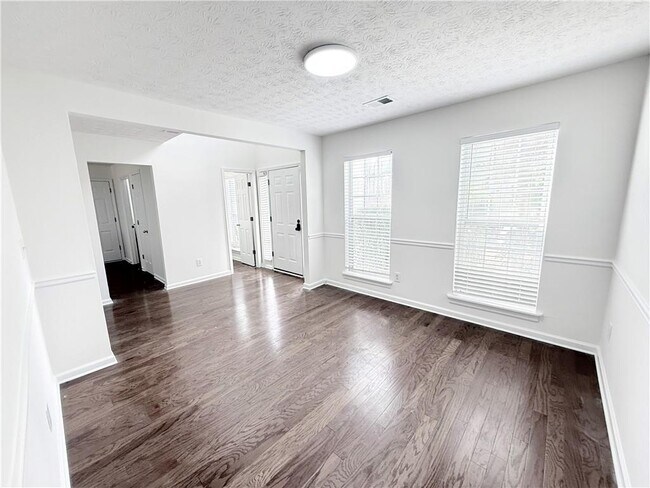 Building Photo - 4030 Brushy Creek Way