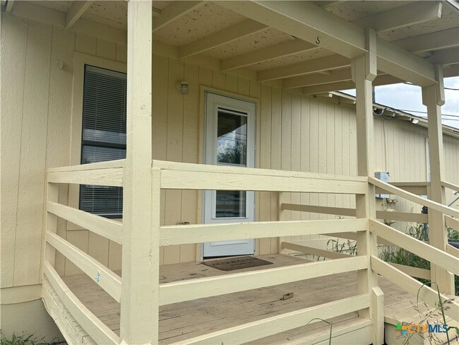 Building Photo - 3032 Carroll Dr