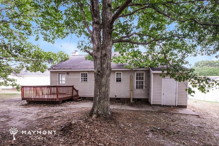 Building Photo - 1215 Liriope Ln