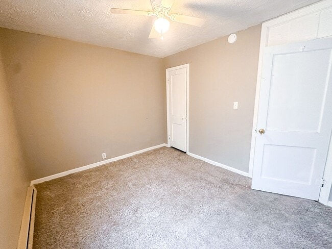 Building Photo - 253 S Dearborn St