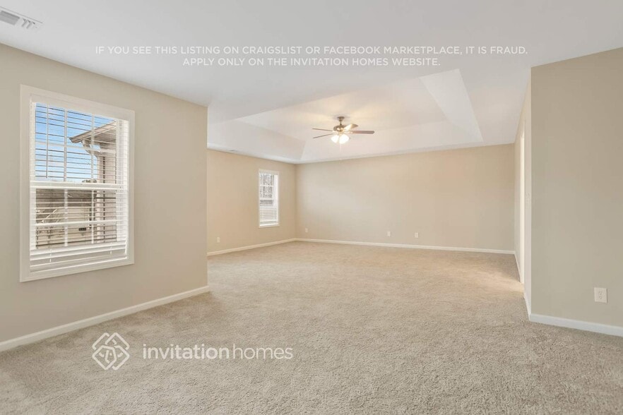 Building Photo - 3422 Kittery Dr SW