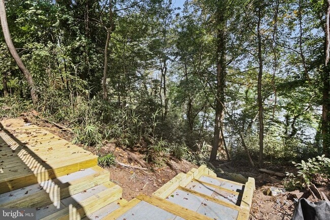 Building Photo - 922 Waterview Dr
