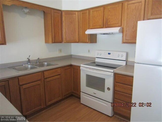 Building Photo - 7908 Beard Ave N