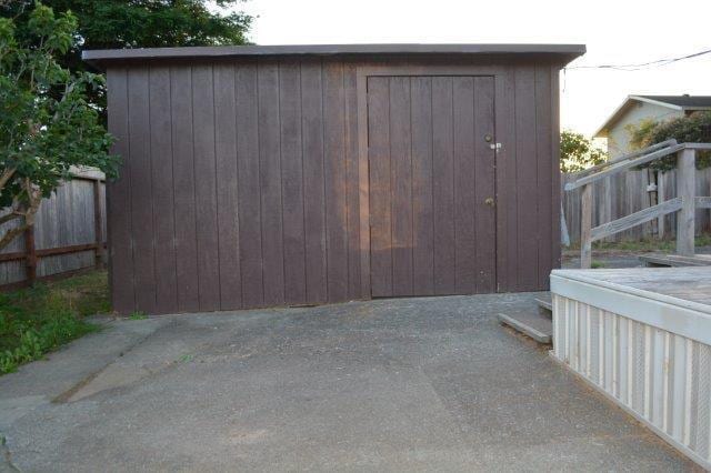 Building Photo - Sweet in-town mobile, very cute 1 bedroom