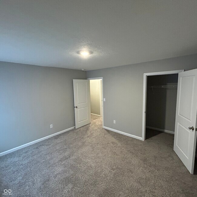 Building Photo - 1913 Downey Ln