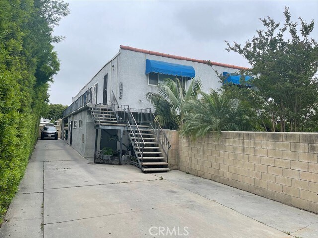 Building Photo - 11752 Coldbrook Ave