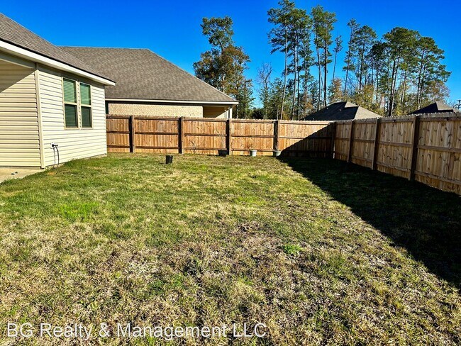 Building Photo - 3 br, 2 bath House - 34220 Garnet Lake Dr