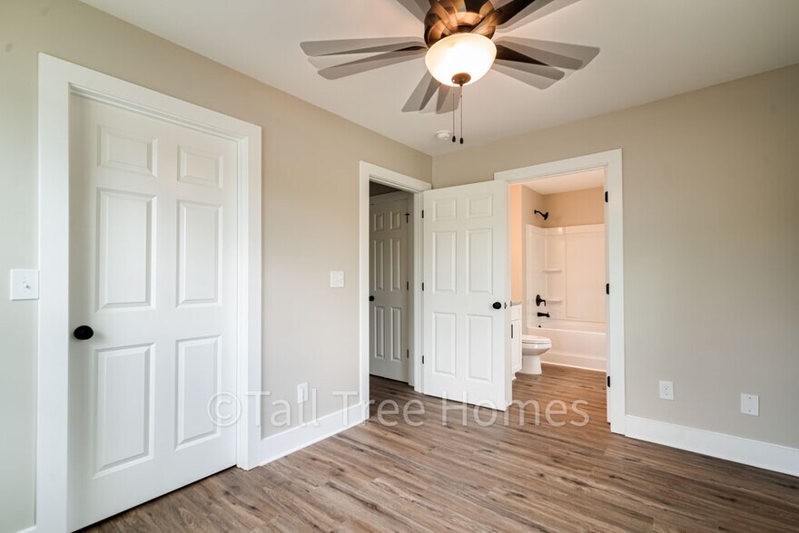 Building Photo - 5 Mink Hollow Ct