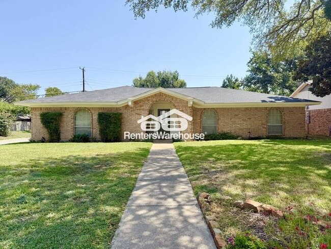 Primary Photo - Spacious Corner-Lot Home with Cozy Charm a...