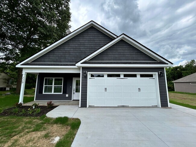 Building Photo - BRAND NEW Ringgold GA Home | 3 Beds, 2.5 Baths, 2.5 Car Garage