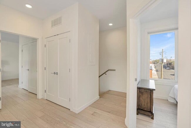 Building Photo - 1495 Gallaudet St NE