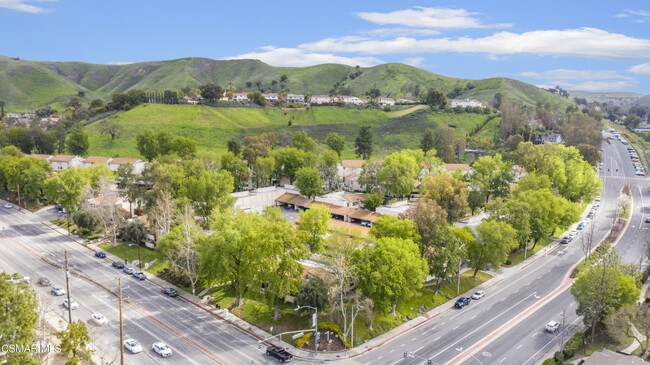 Building Photo - 28947 Thousand Oaks Blvd