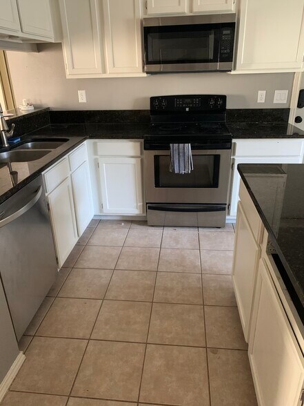 Building Photo - 3615 Colter Rd