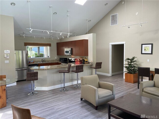 Building Photo - Tanager K101