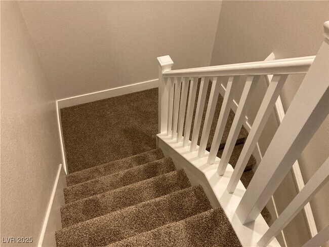 Building Photo - 9068 W Palomino Park Ct