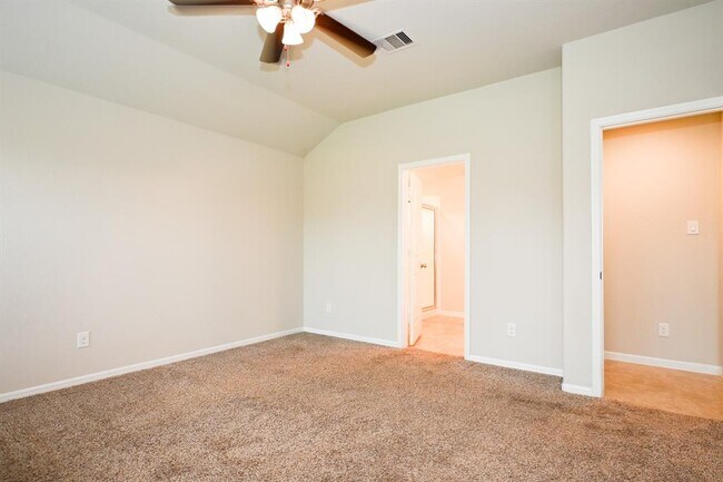 Building Photo - 29354 Dunns Creek Ct