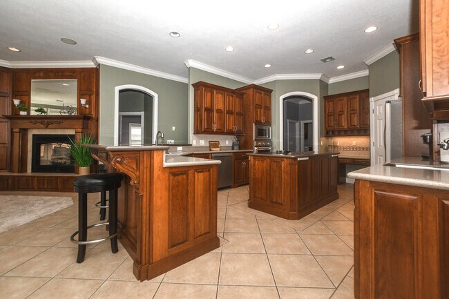 Building Photo - 21685 Merion Ct