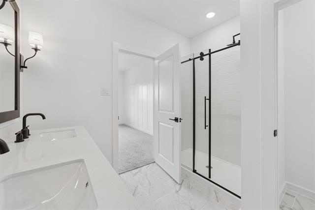 Building Photo - 1221 James St