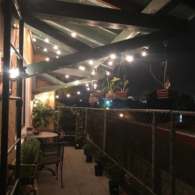 Building Photo - 524 Dr MLK Jr St S