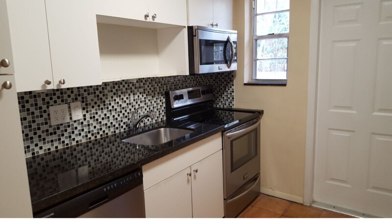 Building Photo - 3173 McDonald St
