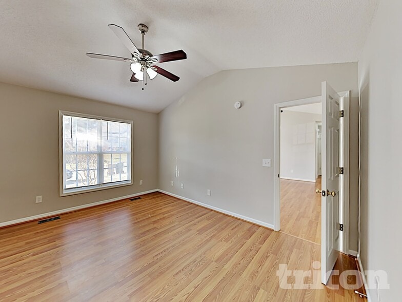 Building Photo - 1237 Woodbriar St