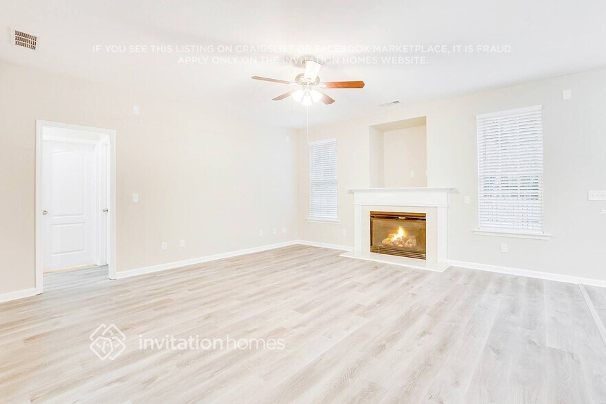 Building Photo - 114 Shadow Creek Ct