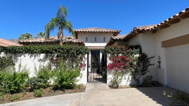 Building Photo - 48145 Paso Tiempo Ln