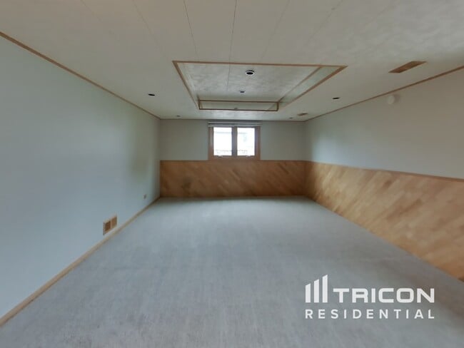 Building Photo - 8536 162nd Pl