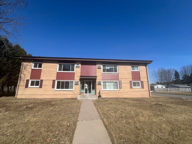 Primary Photo - 3614 Weiland Ave