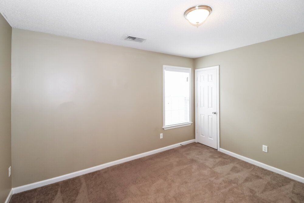 Building Photo - 2680 Bending Elm Dr