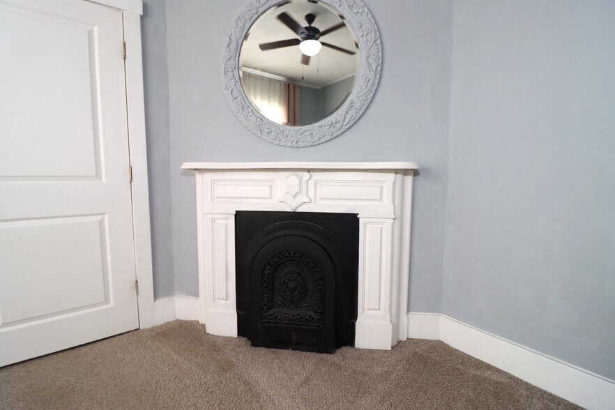 Building Photo - 120 S Court St