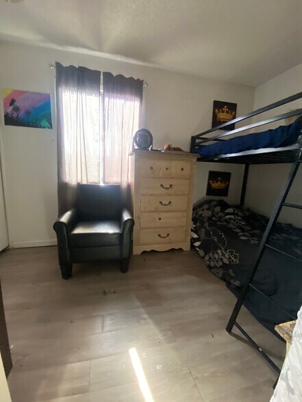 Building Photo - 5710 N 43rd Dr