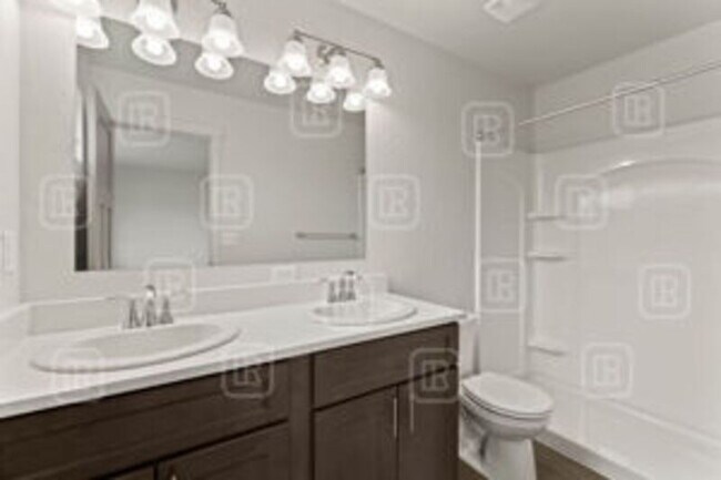 Building Photo - 209 S Grady Ln