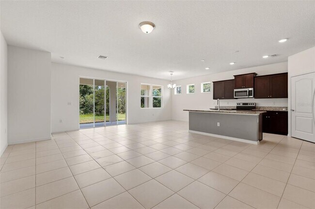 Building Photo - 13922 Woodbridge Terrace