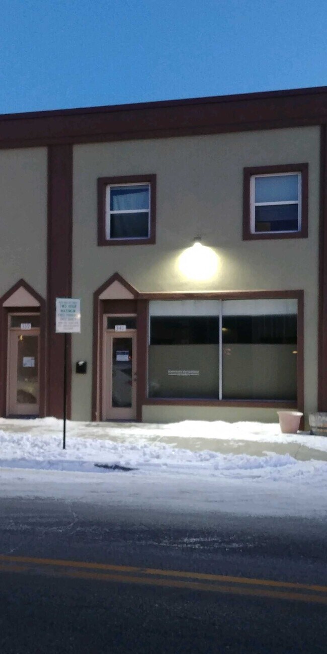 Building Fascia - 339 W Yellowstone Hwy