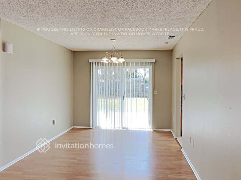 Building Photo - 2706 40th St W