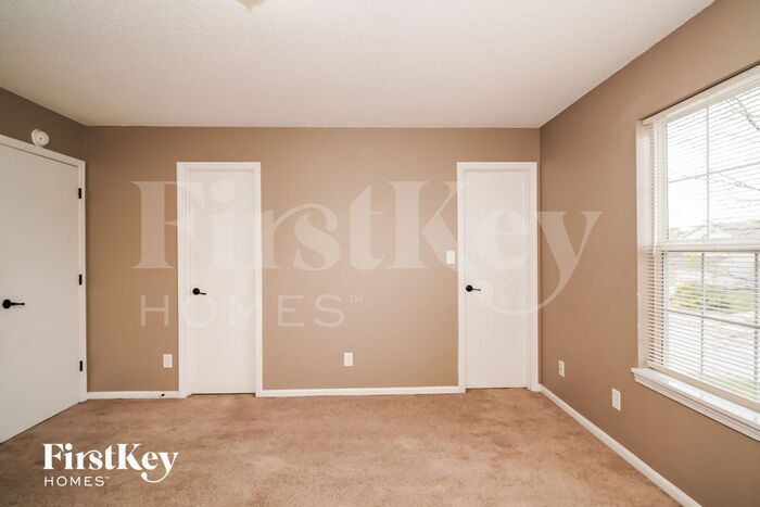 Building Photo - 6031 Long River Ln
